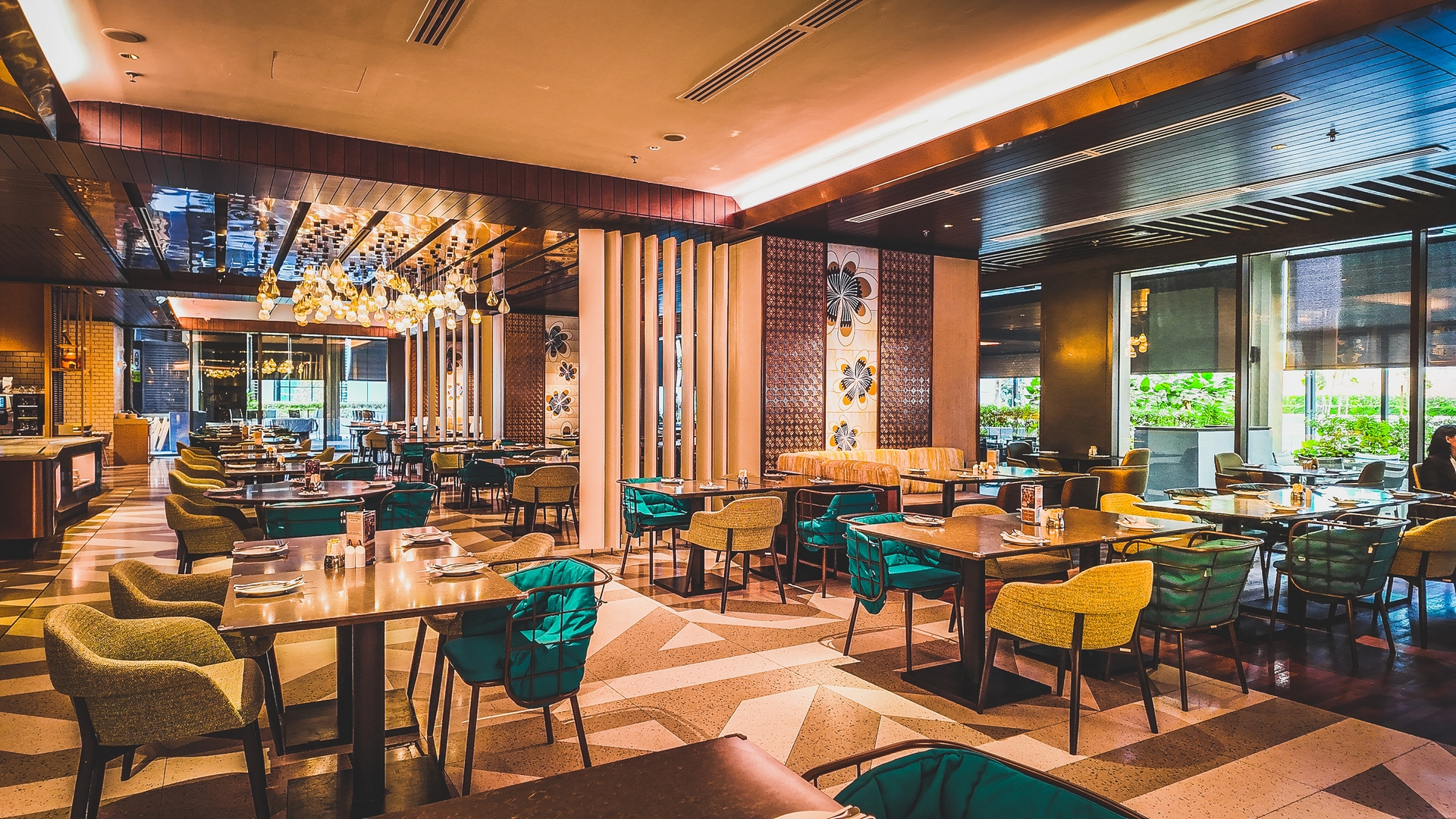 Amaya Food Gallery breakfast buffet at Amari Kuala Lumpur with Western and Asian cuisine.